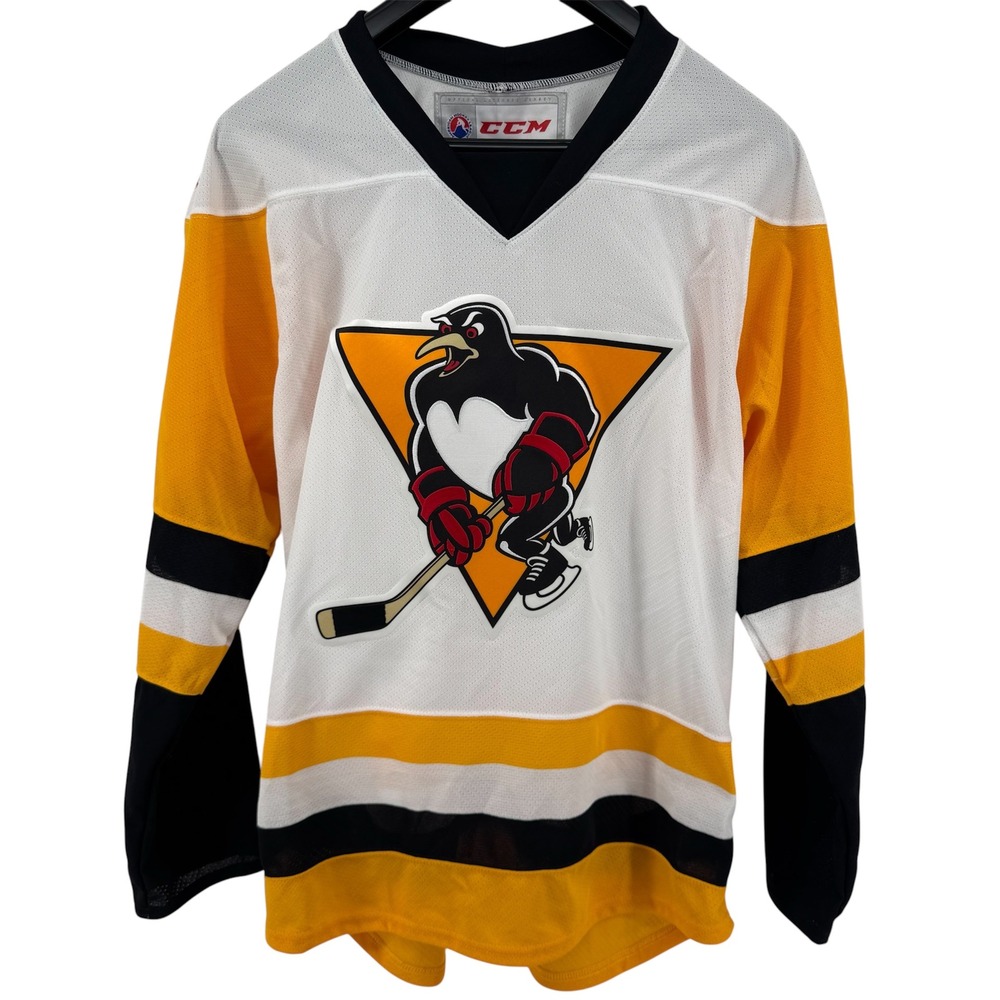 CCM Wilkes-Barre Scranton Penguins AHL Jersey Mens Medium White Gold Hockey